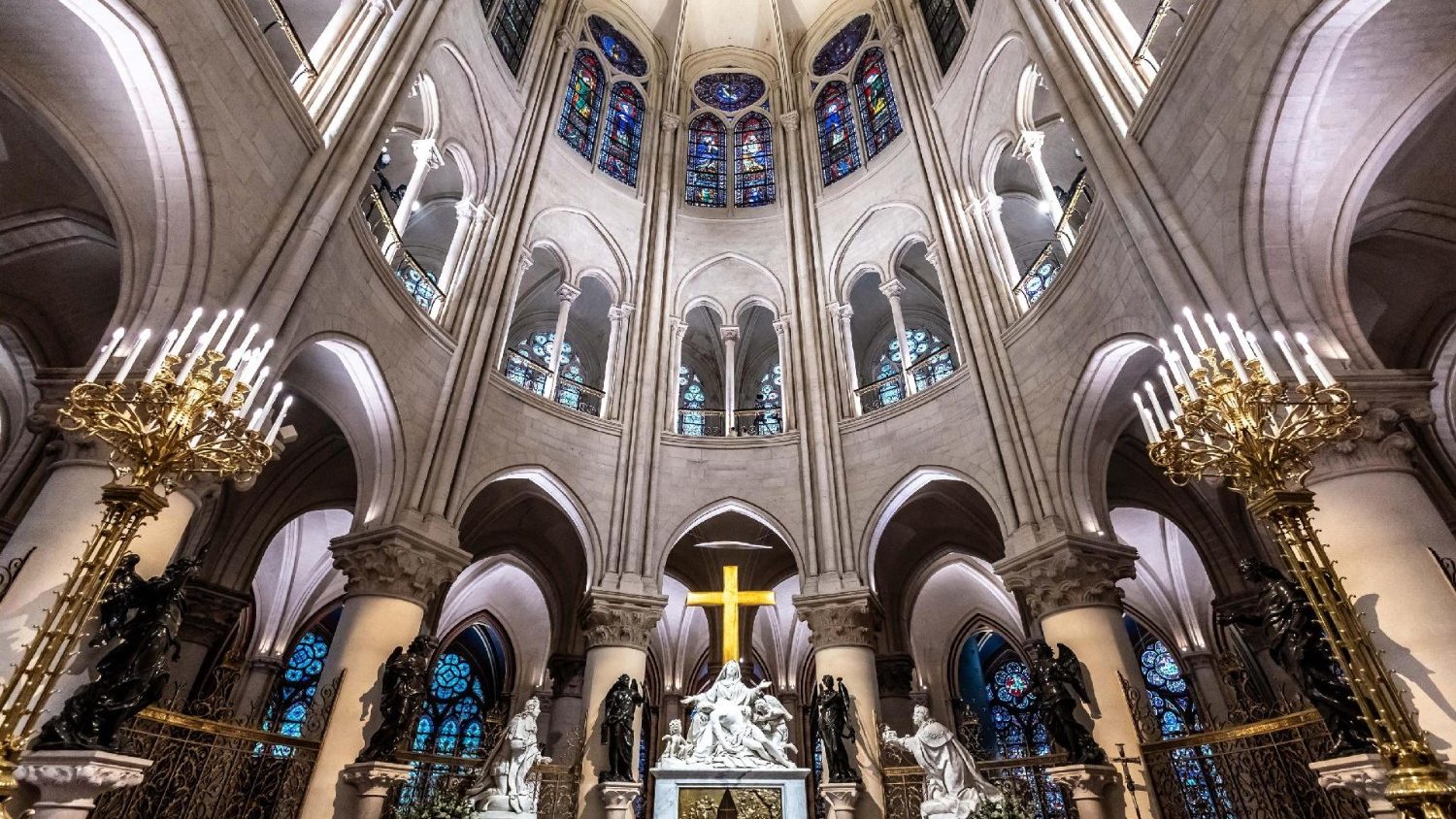 Đức Thánh Cha mời gọi các linh mục của Giáo tỉnh Paris đặt nền tảng cuộc đời trong Chúa Giêsu
